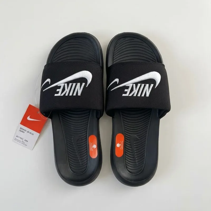 chlaka nike